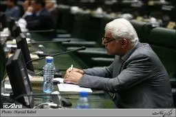 شغل جدید رئیس کل بانک مرکزی دولت احمدی نژاد/ عکس