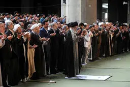 نماز عید فطر به امامت رهبر انقلاب/ عکس