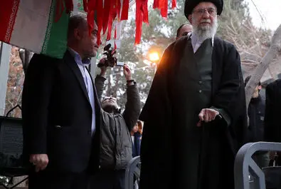 رهبر انقلاب