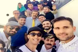 سلفی استقلالی‌ها با بازیگران سریال پایتخت/عکس