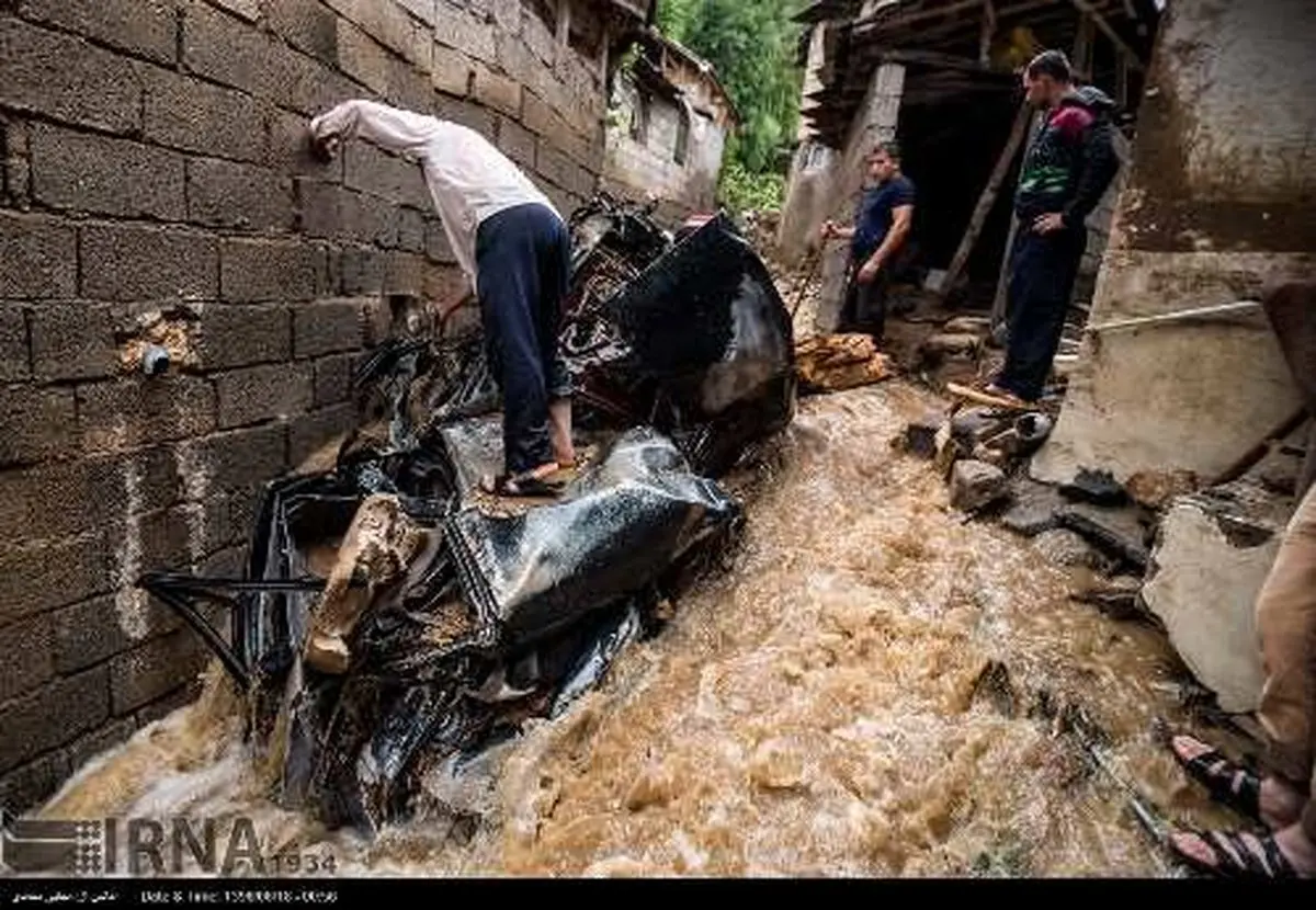 دردسرهای باران شدید و سیل در شهرهای شمالی /تصاویر