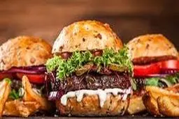 این غذاها شما را پیر می‌کنند!