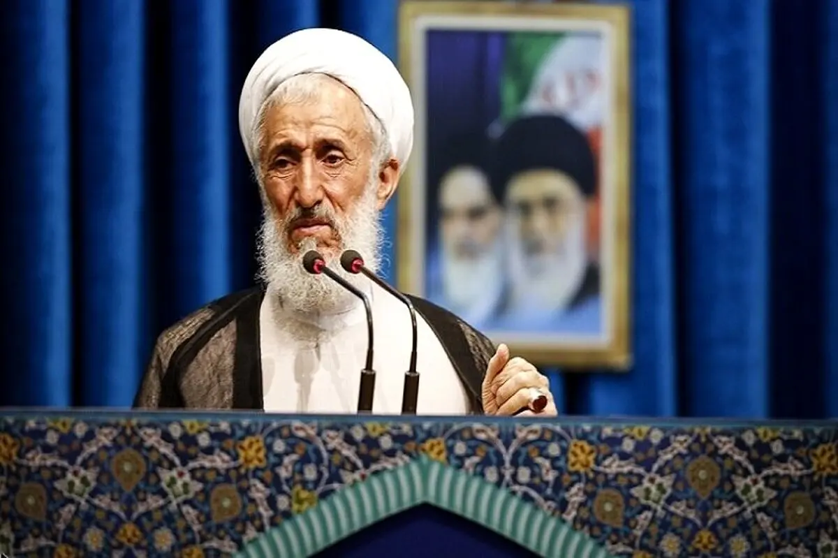 روزنامه جمهوری اسلامی خطاب به خطیب جمعه تهران:آقای صدیقی! دقت کنید که چه می گویید
