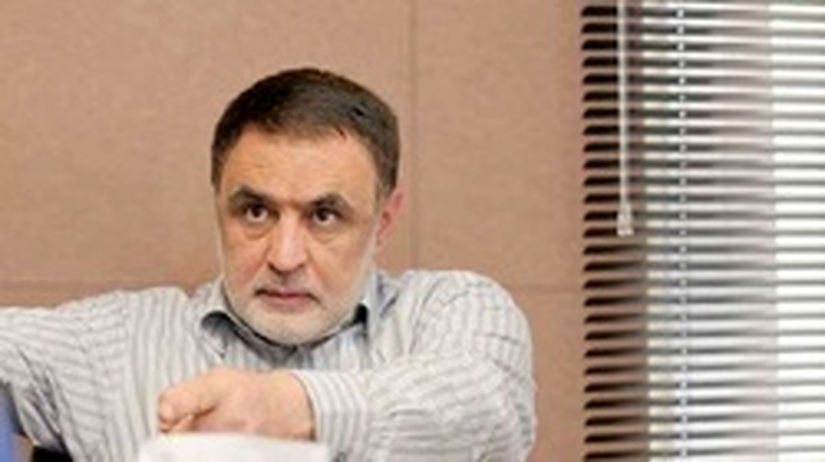 شورای ائتلاف قبل ثبتنام نامزدها تکلیف پایداری را روشن کند/ اصولگراها با پایداری رودربایسی کنند بلاهای گذشته سرشان میآید/ تصور برد 30برهیچ اصولگرایان در تهران اشتباه است