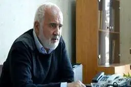 احمد توکلی به روحانی واکنش نشان داد: اگر مردم سفره‌شان کوچک شود دیگر توانایی دفاع از انقلاب را هم ندارند