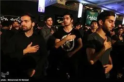 مراسم عزاداری شب هفتم محرم با مداحی میرداماد/تصاویر
