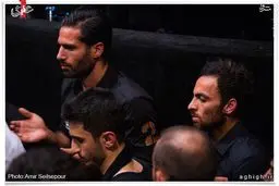 امیرحسین صادقی و بهادر عبدی در مراسم عزاداری/عکس