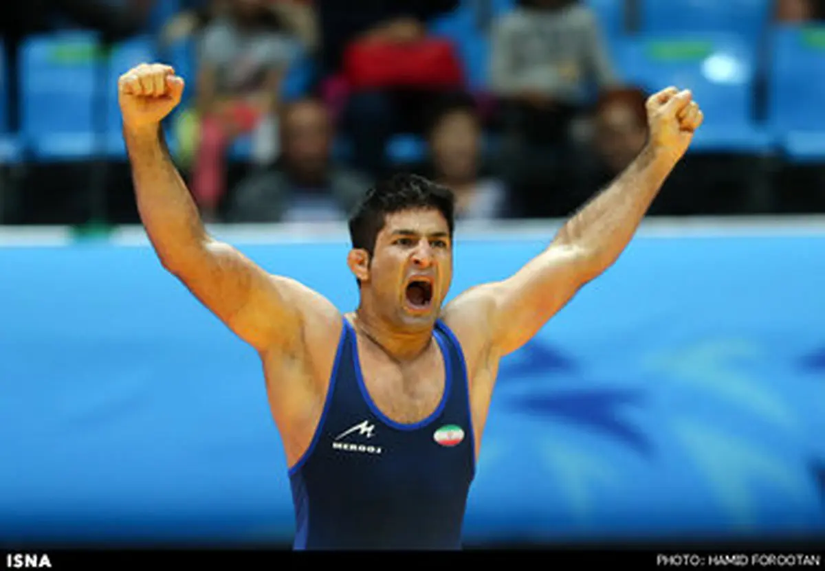 وقتی حق کشتی‌گیر ما را خوردند/ تصاویر