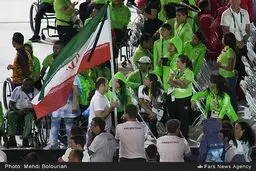 پرچم عزای ایران به یاد گلبارنژاد در اختتامیه پارالمپیک/عکس