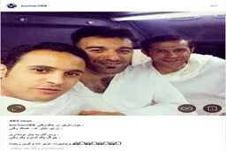 تصویری از مهرداد اولادی همراه دو بازیکن استقلال در لباس احرام