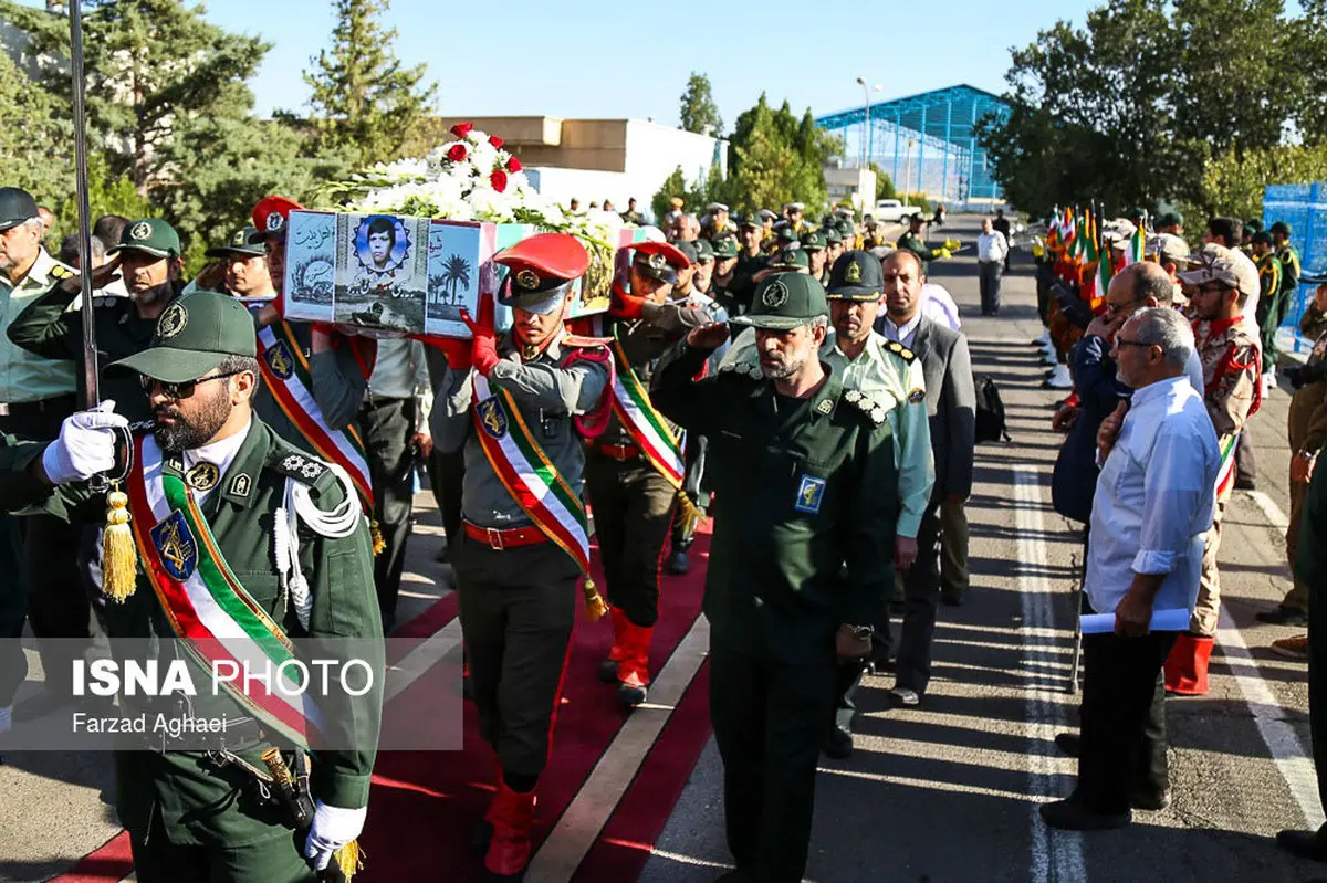 تصاویری از مراسم استقبال از پیکر مطهر شهید"حسن جنگجو"در تبریز