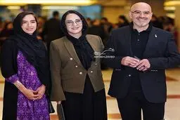 رویا نونهالی به همراه همسر و دخترش در جشن حافظ/عکس