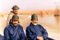 عکس / حاج آقا قرائتی سوار بر قایق موتوری