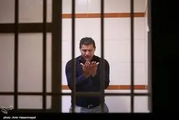 نماز خواندن علی دایی در بازی با صبای قم