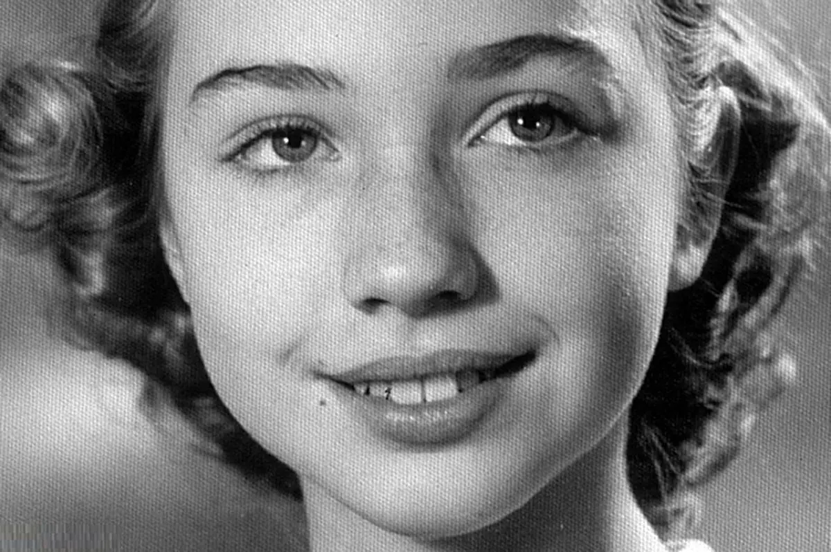 آلبوم زندگی هیلاری کلینتون /تصاویر