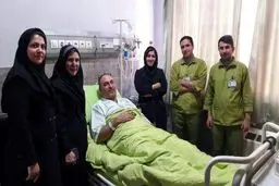 بازیگر مشهور سینما روی تخت بیمارستان/عکس