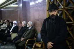 مراسم ترحیم انوشیروان ارجنمد با حضور ستاره‌های سینما،  فوتبال و چهره‌های سیاسی و نظامی/ تصاویر