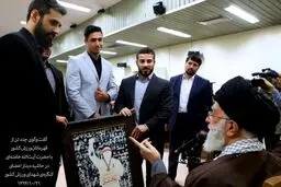 گفت‌وگوی چندتن از قهرمانان ورزش کشور با رهبر انقلاب+ عکس