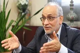حسین مرعشی: از رأی به روحانی پشیمان نیستم /اگر به روحانی رای نمی دادیم و ابراهیم رئیسی، رئیس جمهور می شد وضعیت بهتر بود؟ /جهانگیری استعفا نمی‌دهد /منتقدان بگویند روحانی کجای کار را باید اصلاح کند