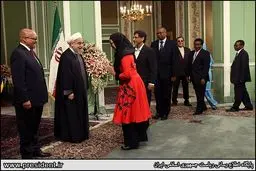 صف انتظار آفریقایی‌ها برای دیدار با روحانی/ عکس