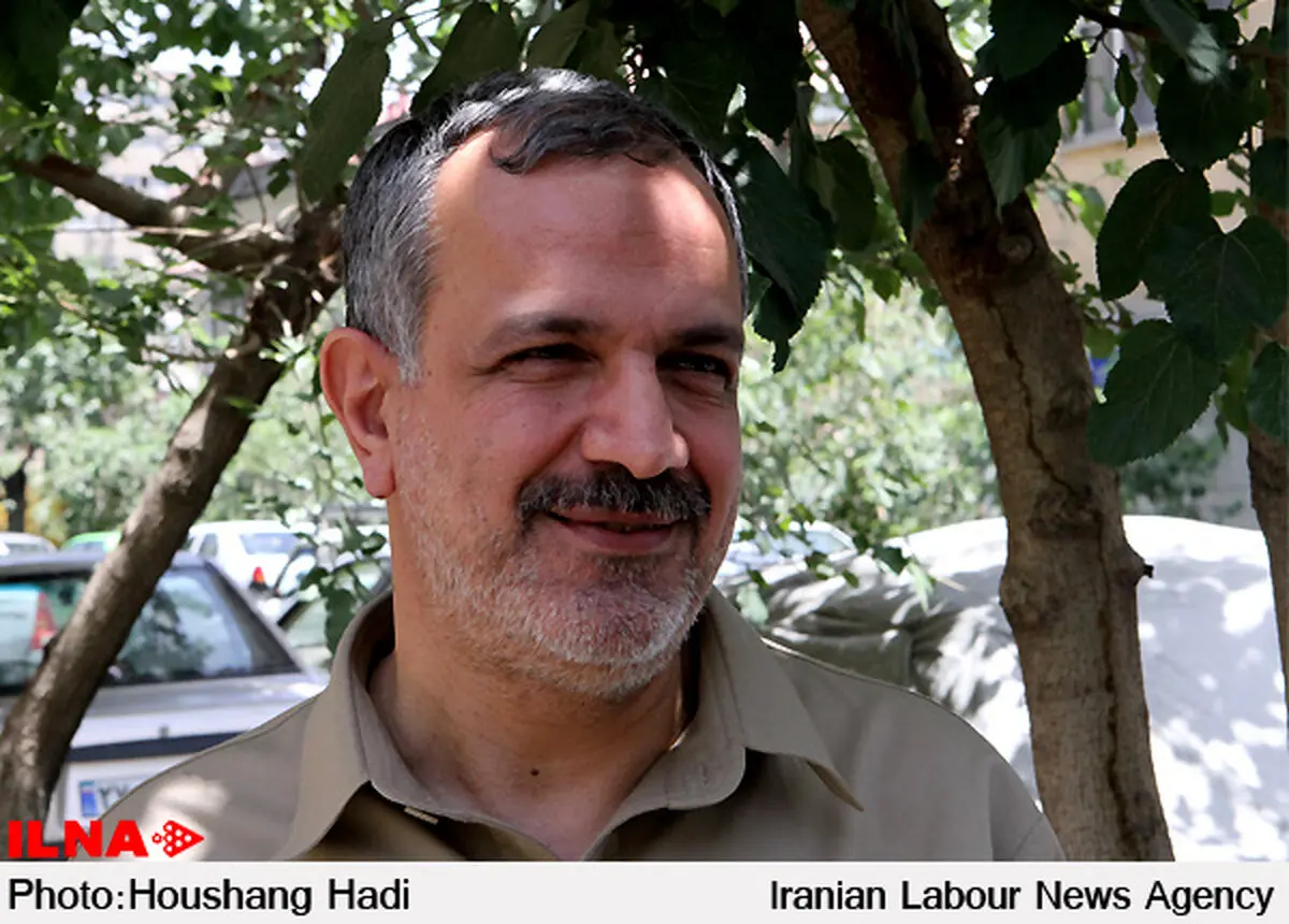 مسجدجامعی: شهرآفتاب و متروی آن با تصمیم‌های هیجانی راه‌اندازی شدند