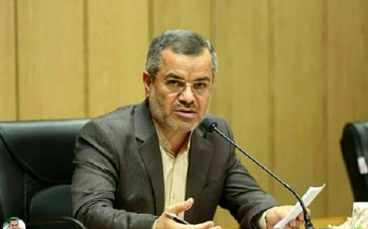 اظهارات عجیب یک نماینده مجلس: برخی از رانندگان تاکسی بنگاه تبلیغاتی ضدانقلاب میشوند!