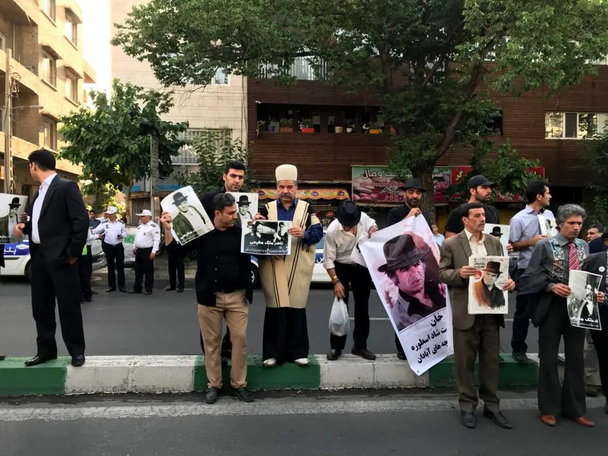 تصویری متفاوت از مراسم تشییع پیکر ناصر ملک مطیعی