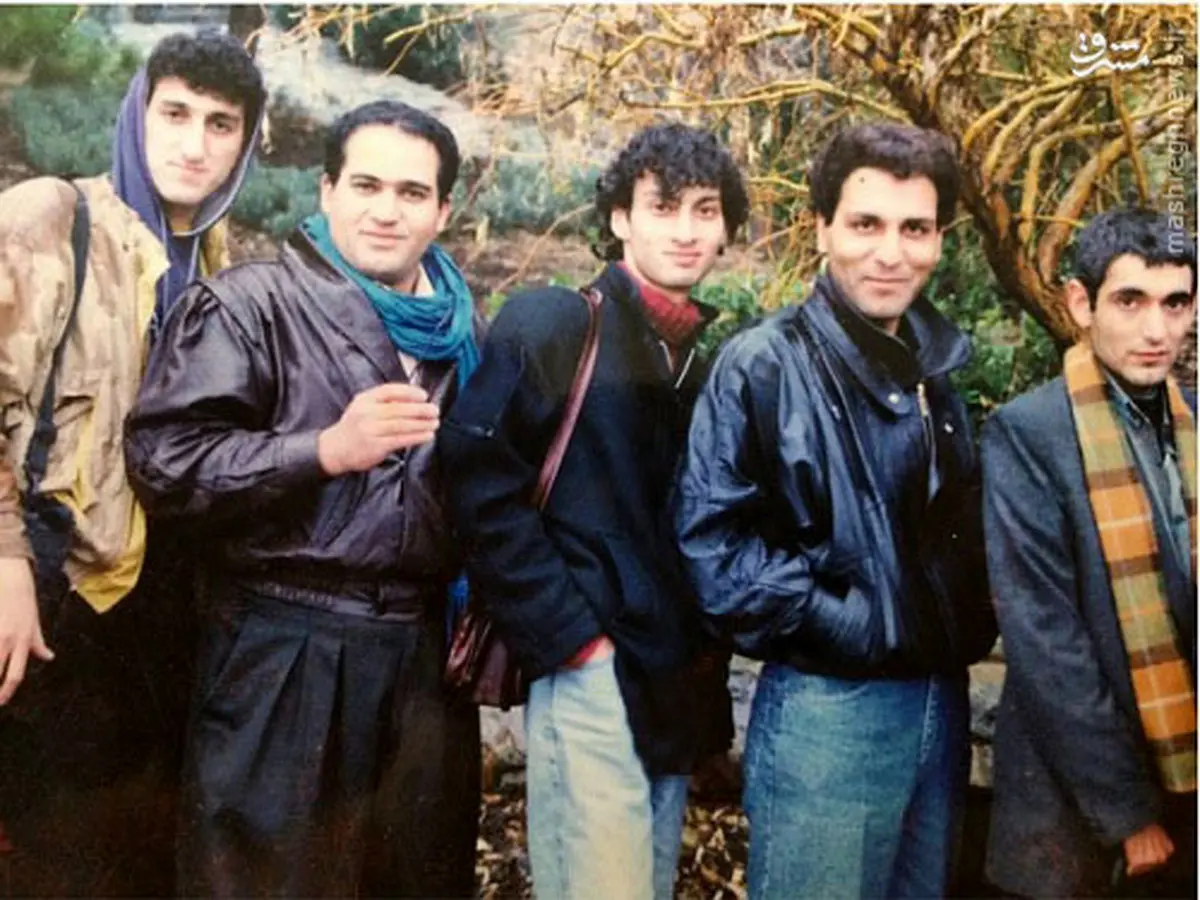 عکس قدیمی از مهران مدیری و بازیگران «پرواز 57»