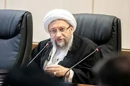 آملی‌لاریجانی: با حضور میدانی مردم بر دشمنان غلبه می‌کنیم