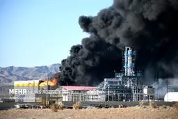 تصاویر آتش سوزی در منطقه ویژه اقتصادی بیرجند
