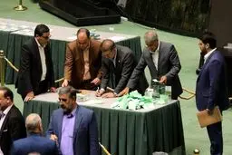 برگزاری تجمعات مردمی اعتراضات قانونی شد