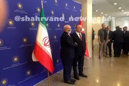 ظریف در کنار وزیرخارجه ترکیه/عکس