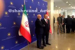 ظریف در کنار وزیرخارجه ترکیه/عکس