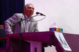 زیباکلام: نواصولگرایی ادعایی برای جمع کردن رای است