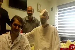 سلفی با آیت الله مصباح در بیمارستان!+عکس
