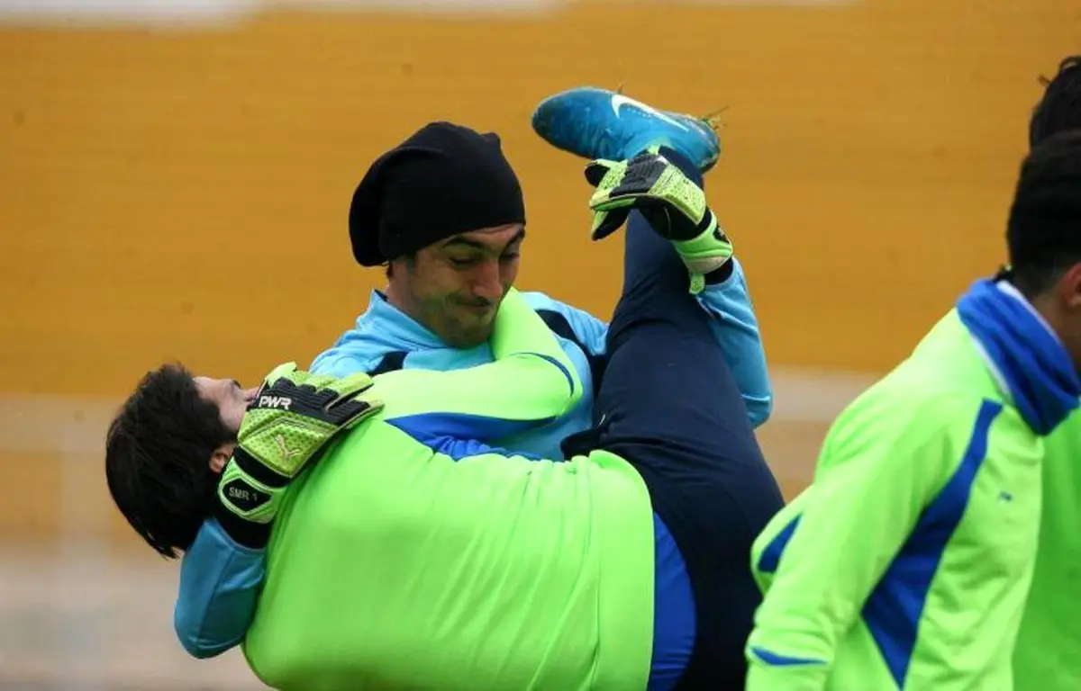 تصویری از سالتو باراندازی که رحمتی به انصاری زد