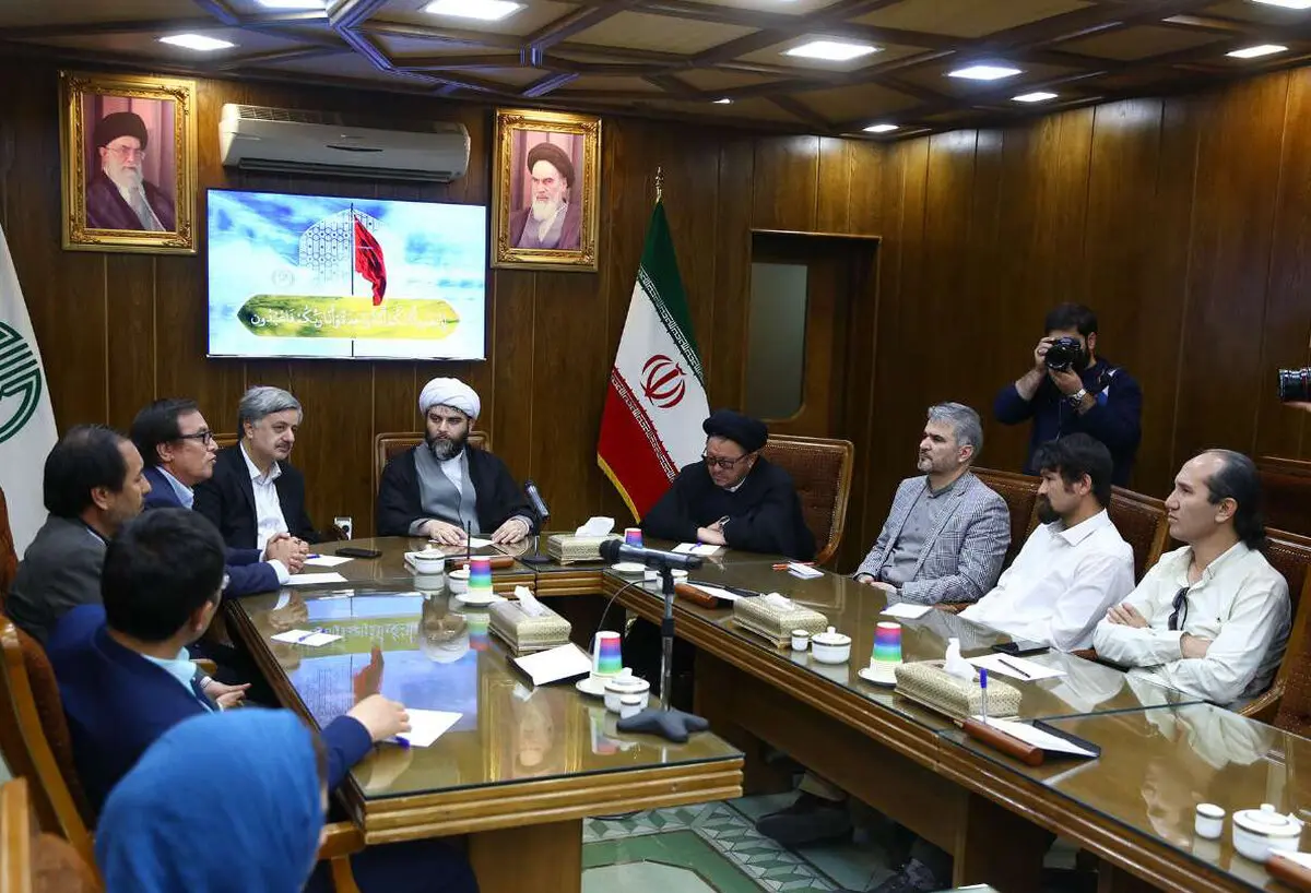 تصاویر/ دیدار هنرمندان افغان با رئیس سازمان تبلیغات اسلامی