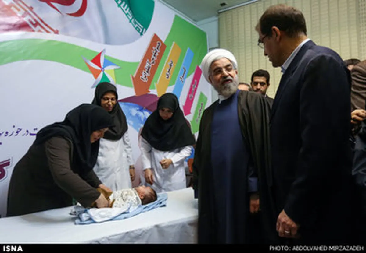 رونمایی واکسن پنتاوالان باحضور روحانی/ تصاویر