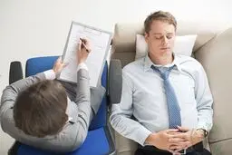 ضرورت توجه به وضعیت روانی مبتلایان به سندرم روده تحریک‌پذیر