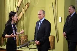 بازدید پوتین از یک موزه / تصاویر