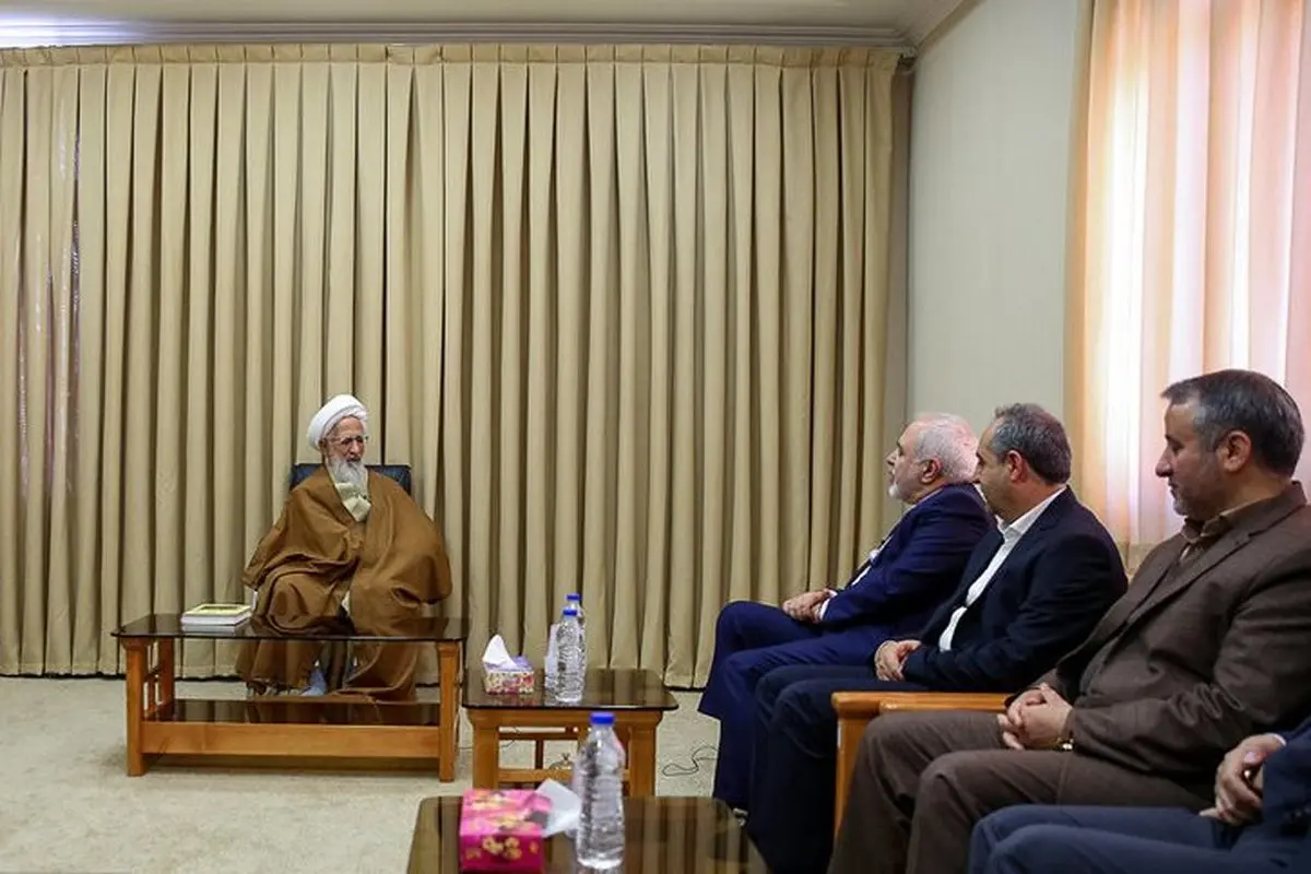 تصاویر: دیدار ظریف با مراجع عظام تقلید در قم