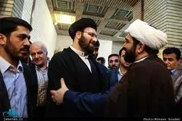 خوش و بش نوه‌ی امام (ره) با شهاب مرادی /عکس