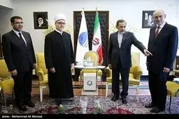 دیدار رئیس‌العلمای بوسنی با ولایتی/تصاویر