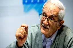 ابراهیم رزاقی:قربانیان کرونا فقط جان باختنگان نیستند بلکه فقرا هم قربانی آن شدند/ باید سیاست‌های فوق‌العاده در نظر گرفته شود