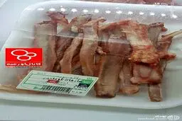 تصویری تکاندهنده از یک گوشت فروشی در ارومیه ! + عکس