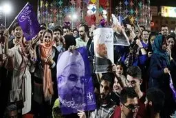 جنجال قدیمی سرباز کرد؛ دومین مناقشه روحانی و مخالفان در مورد «بهشت اجباری»/ روحانی از شعار های انتخاباتی اش دفاع می کند