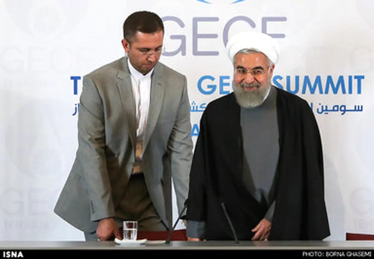 حواشی نشست خبری روحانی و وزیر نفت/تصاویر