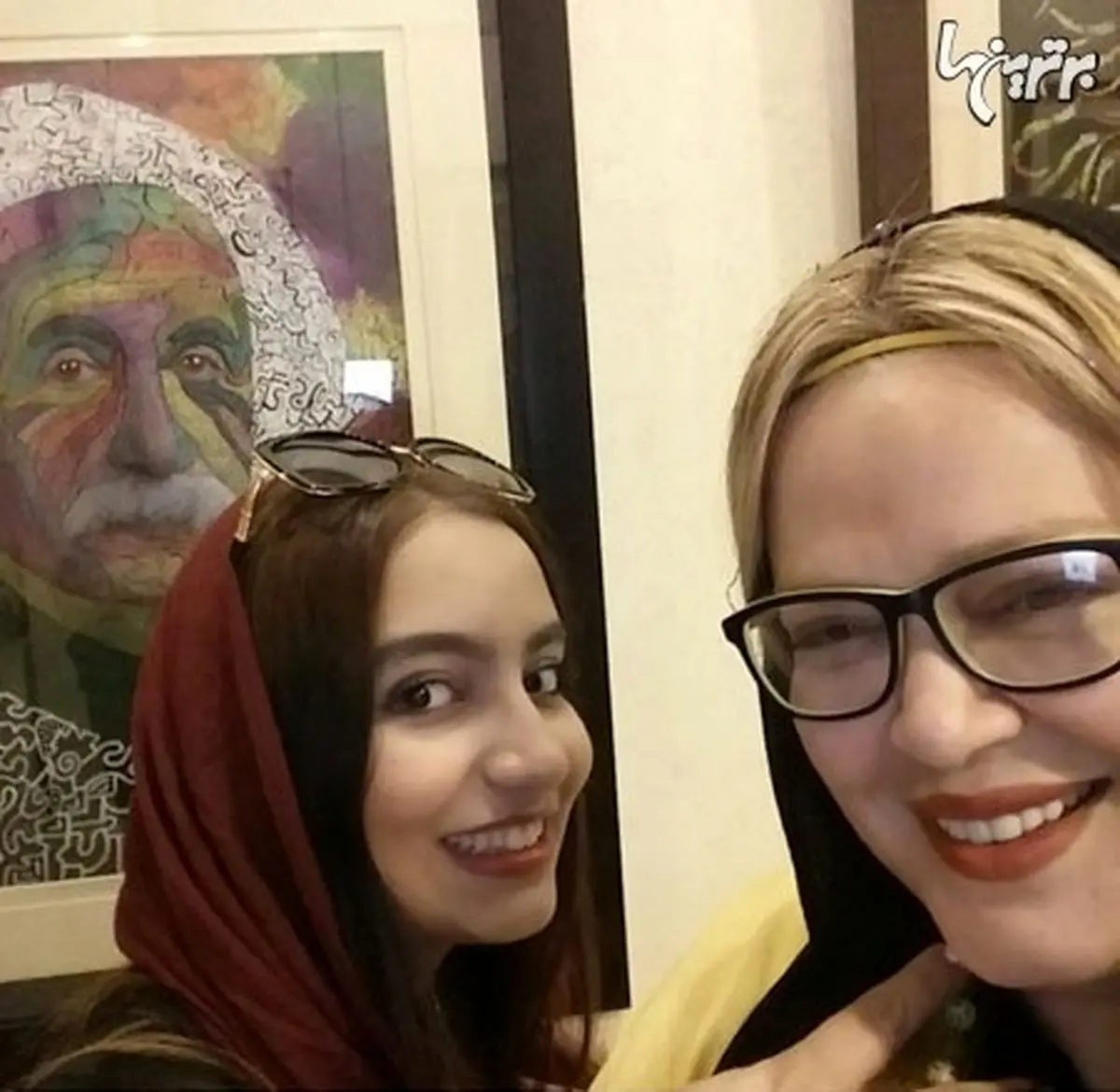 بهاره رهنما در کنار دختر مهراب قاسم خانی/عکس