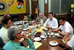 نشست هیات مدیره باشگاه سپاهان با حضور قلعه‌نویی + عکس