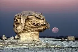 نمایی زیبا از تصویر کامل ماه/عکس